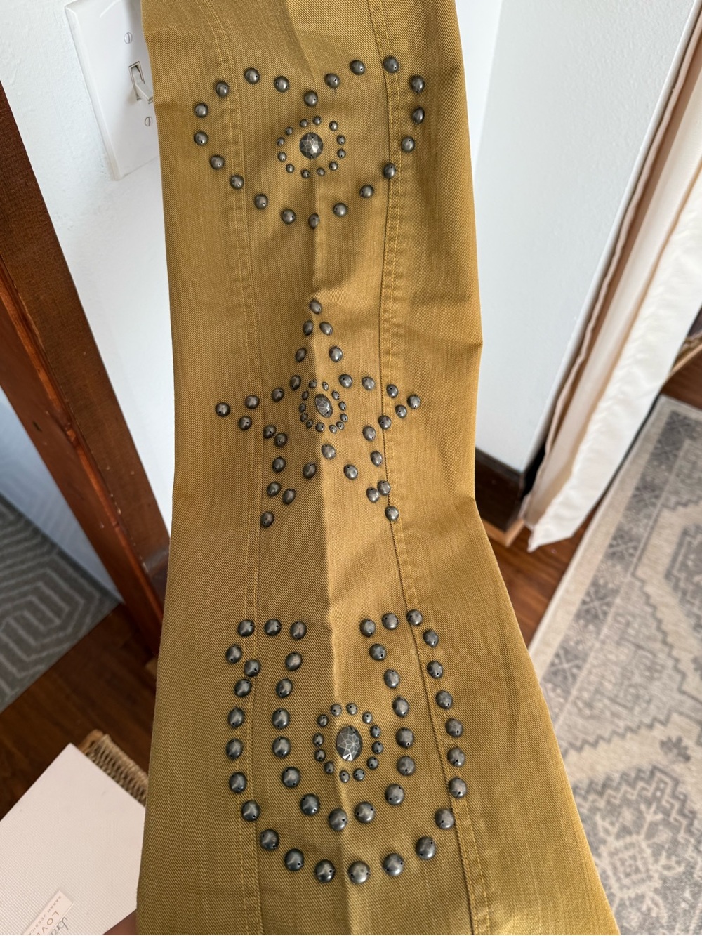 Double D Ranch Rivet-Embellished Jeans - Picture 3 of 4